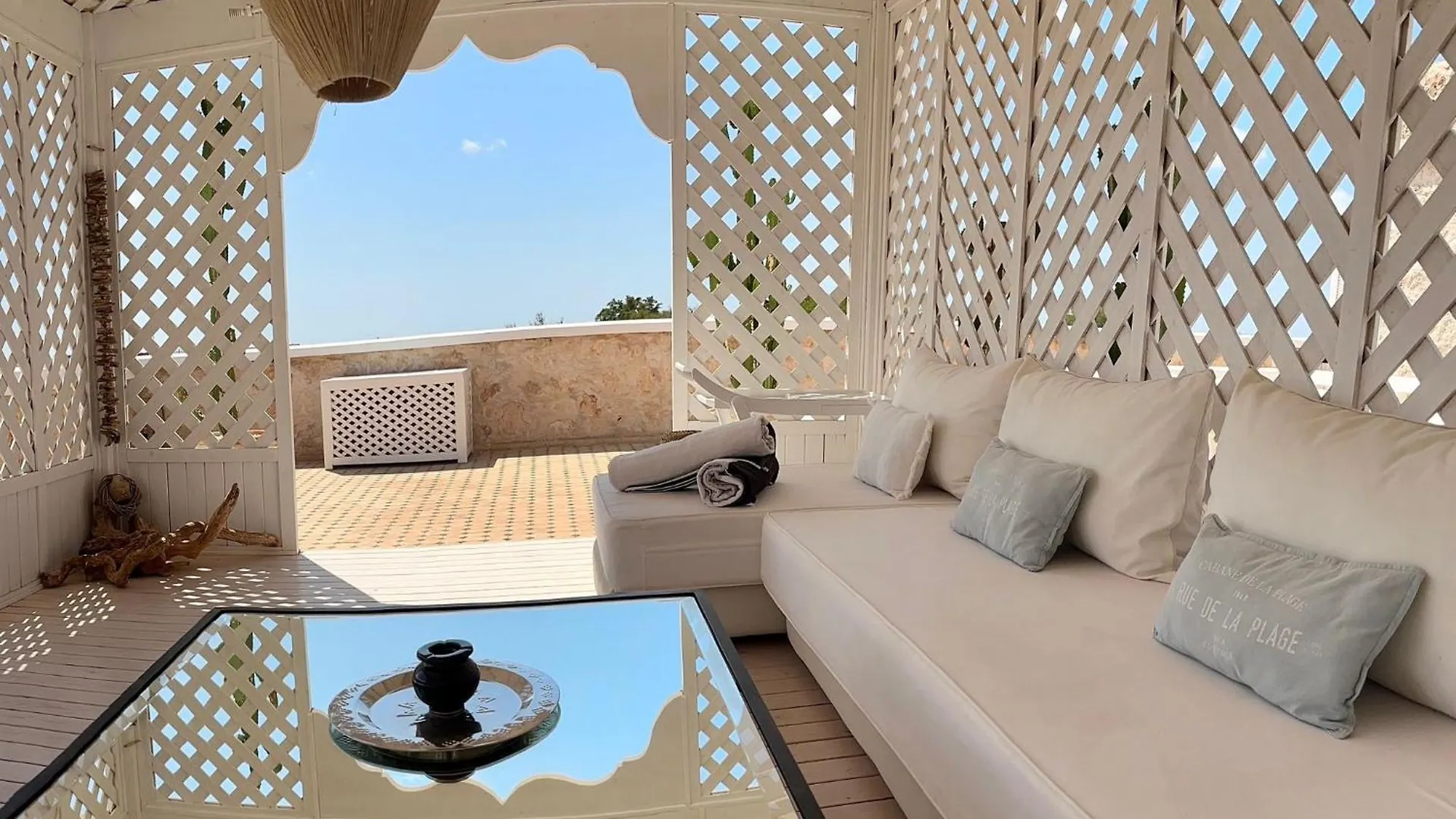 Bed & Breakfast Riad Albayda Suite-Terrasse Piscine Essaouira Morocco